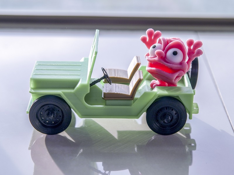 3D打印模型大眼怪的吉普车可拼装版免费模型下载